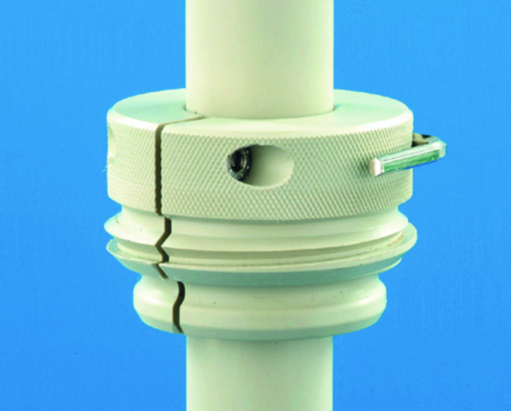 Screwthread connections for PP and PTFE drum pumps