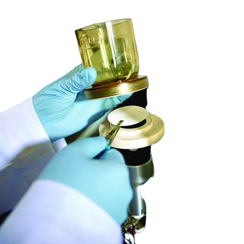 Magnetic filter funnels, Polyphenylsulfone (PPSU), with lid