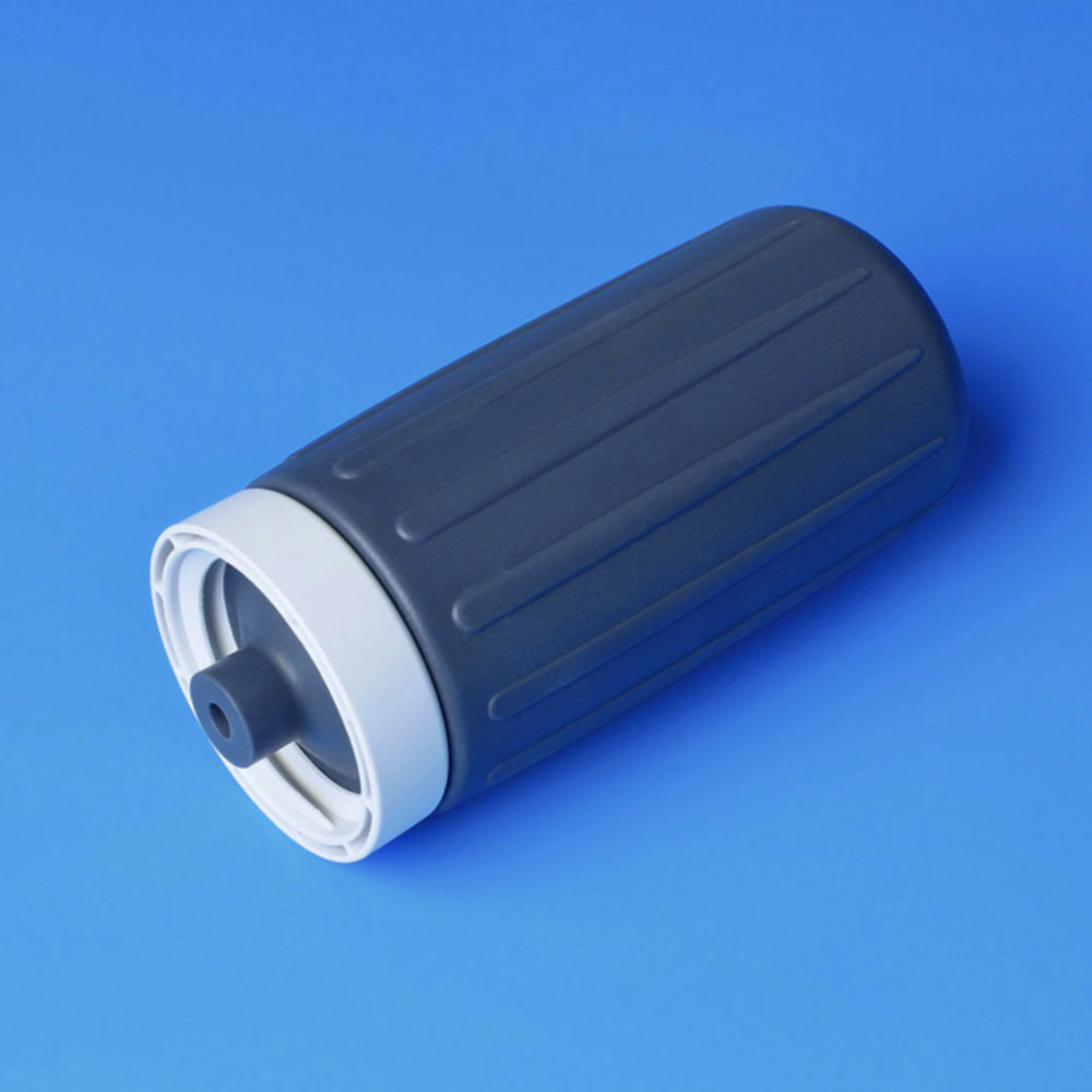 Accessories for pipette controller macro